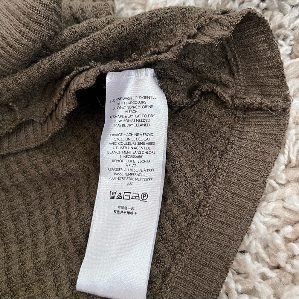 🦩 Free People Leo Henley Waffle Thermal Top - Olive Green Medium - Picture 6 of 12